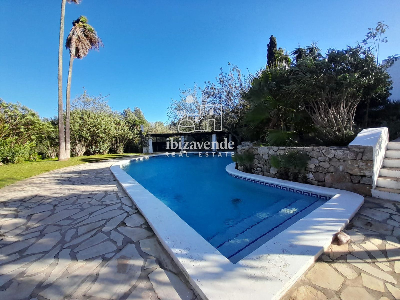 Mobilia Inmueble Image