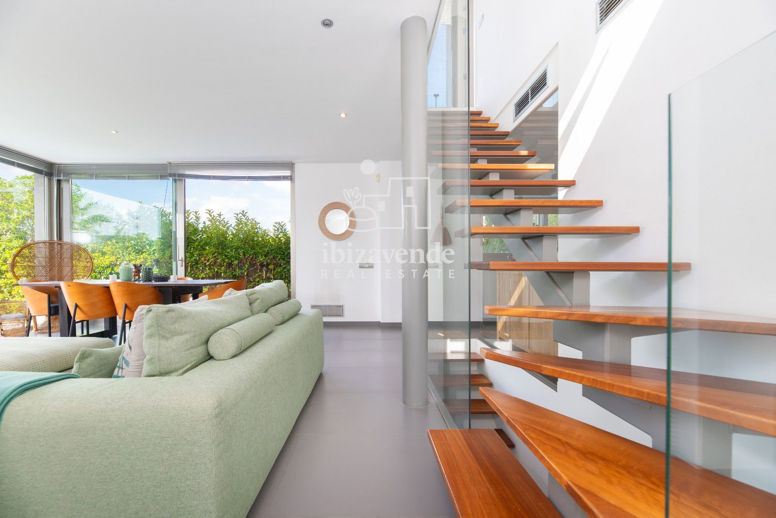 Mobilia Inmueble Image