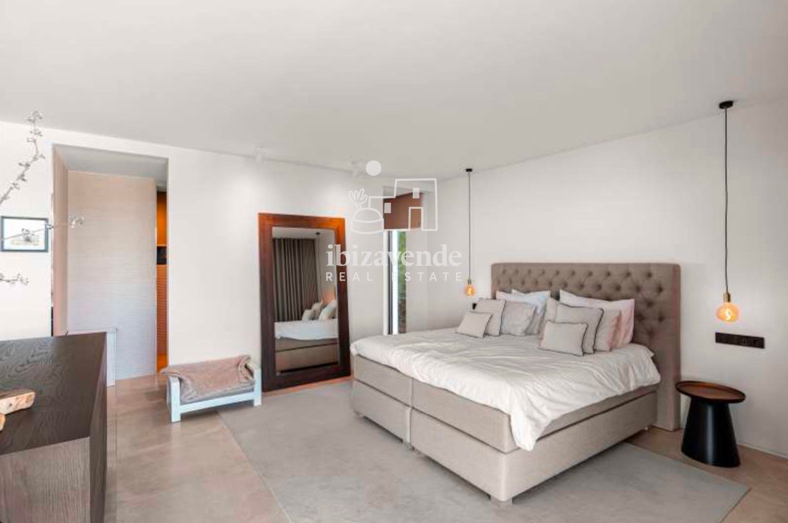 Mobilia Inmueble Image