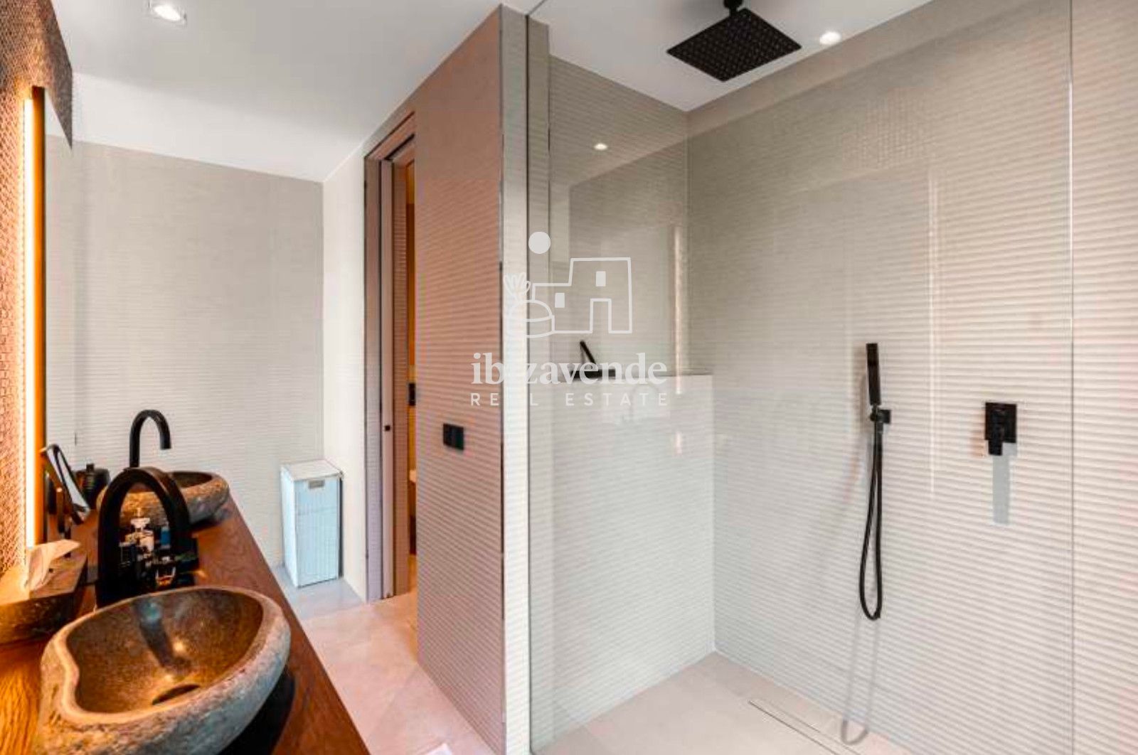 Mobilia Inmueble Image