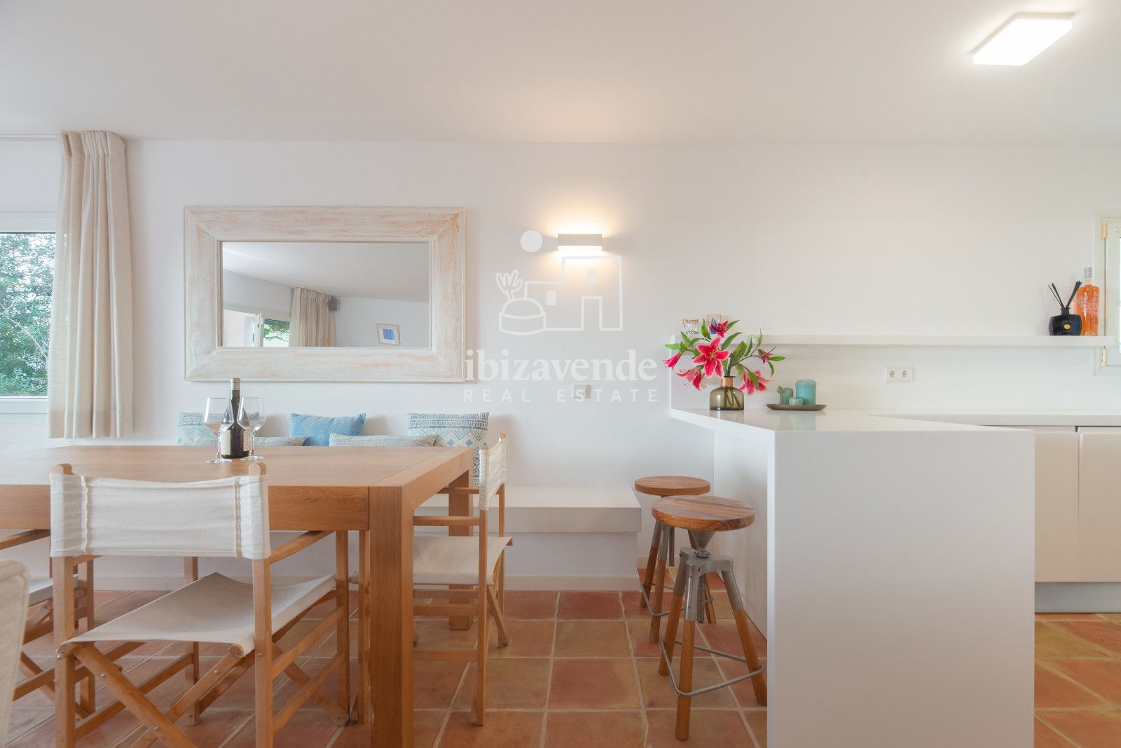 Mobilia Inmueble Image