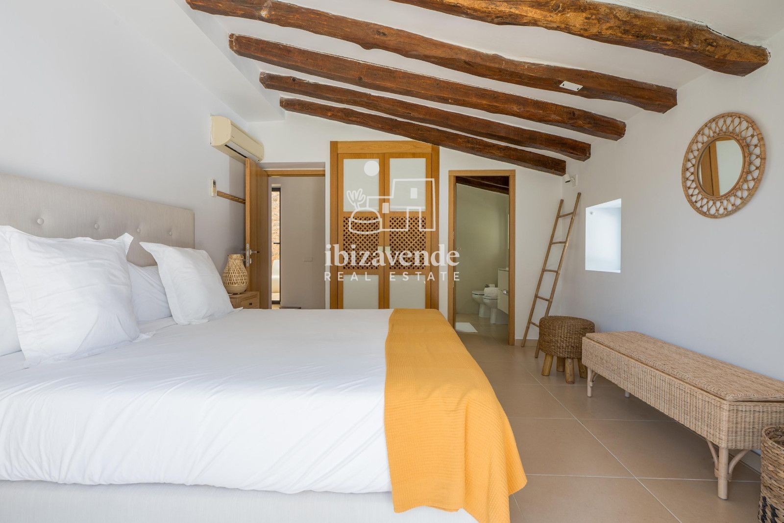Mobilia Inmueble Image