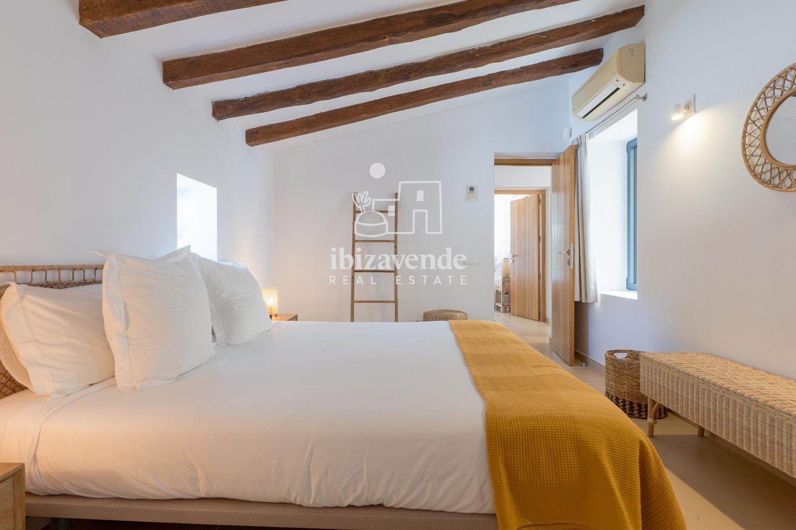 Mobilia Inmueble Image