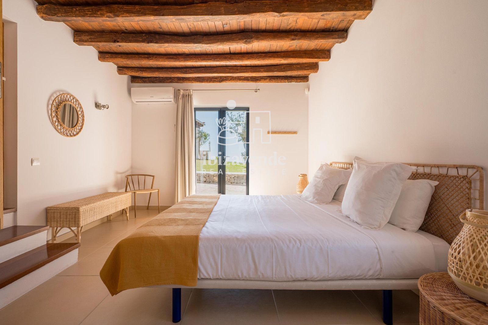 Mobilia Inmueble Image