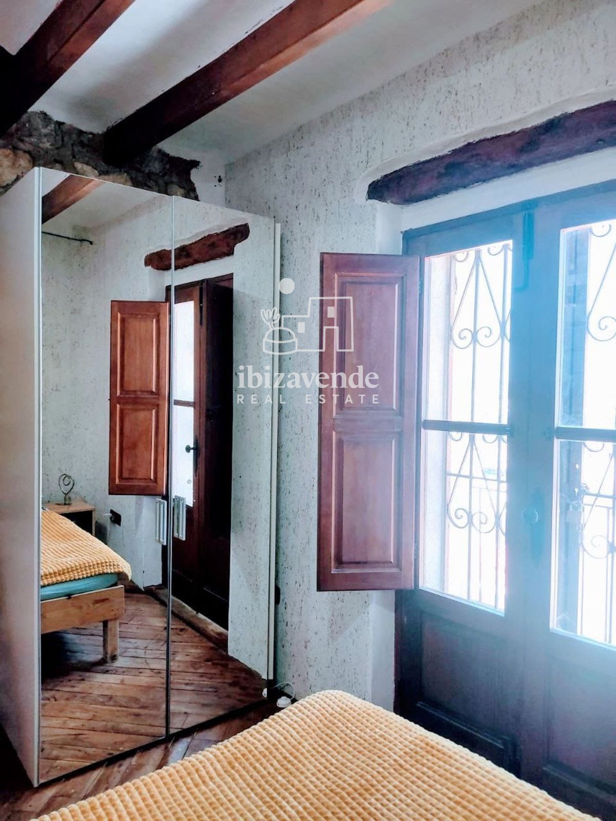 Mobilia Inmueble Image
