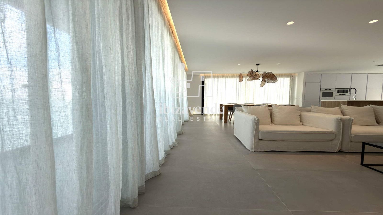 Mobilia Inmueble Image