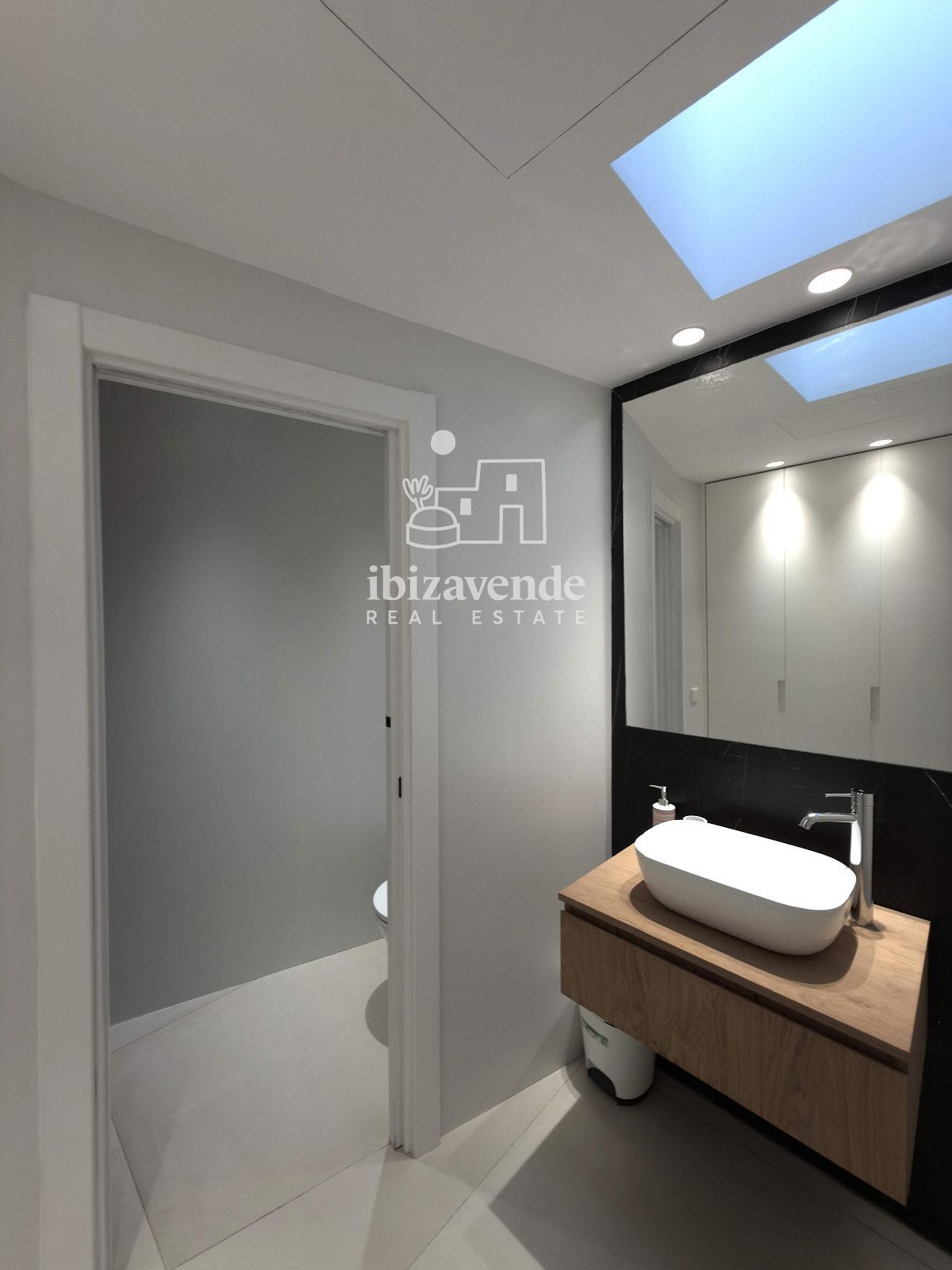 Mobilia Inmueble Image
