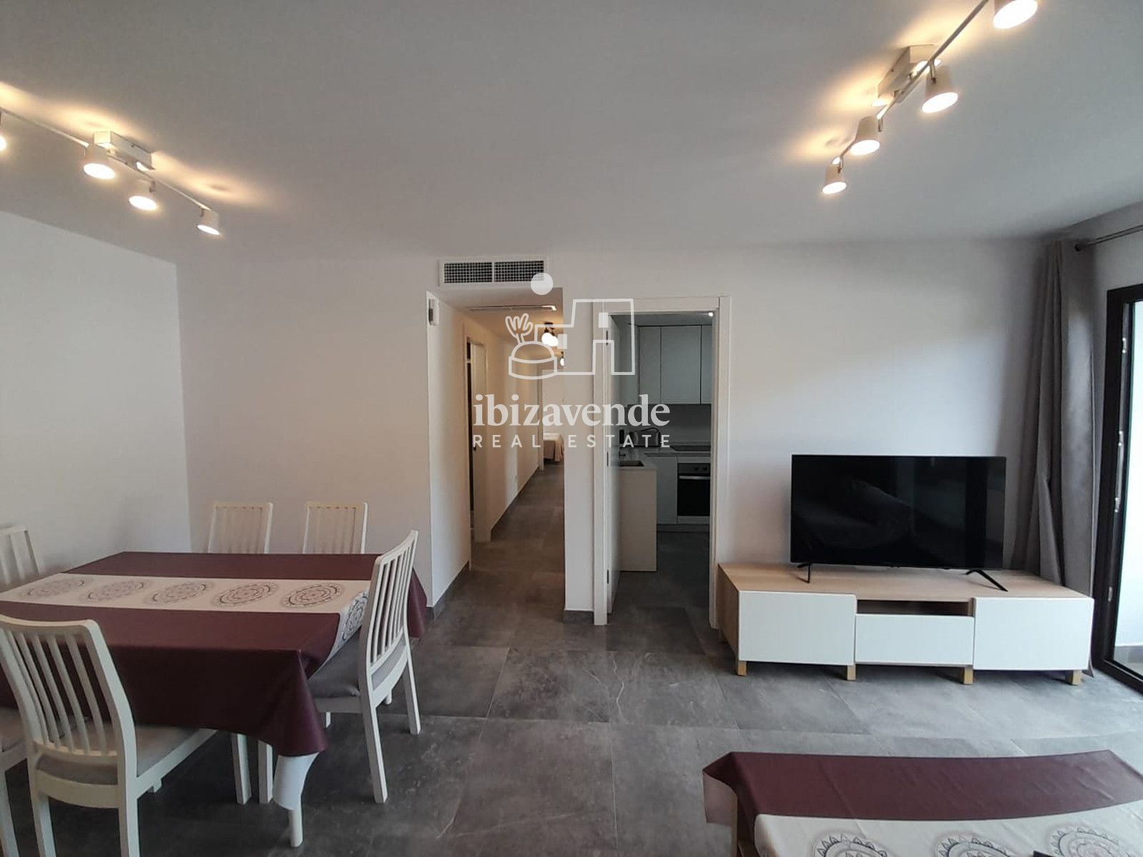 Mobilia Inmueble Image