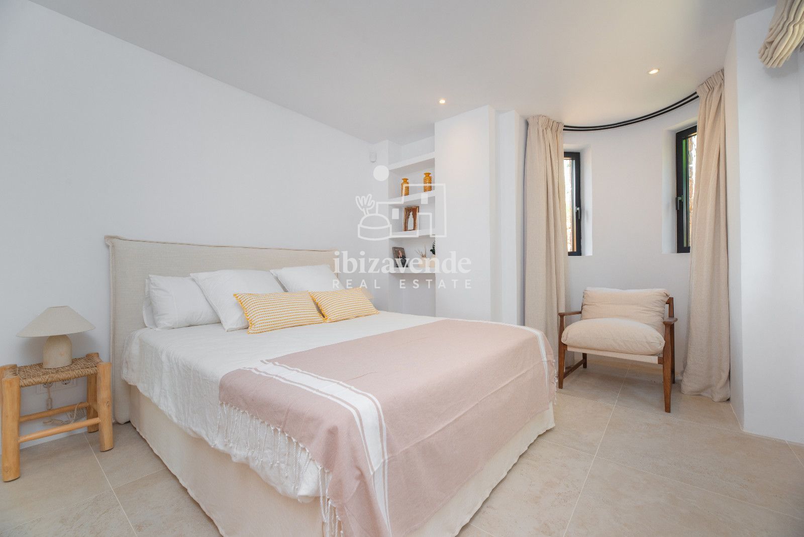 Mobilia Inmueble Image