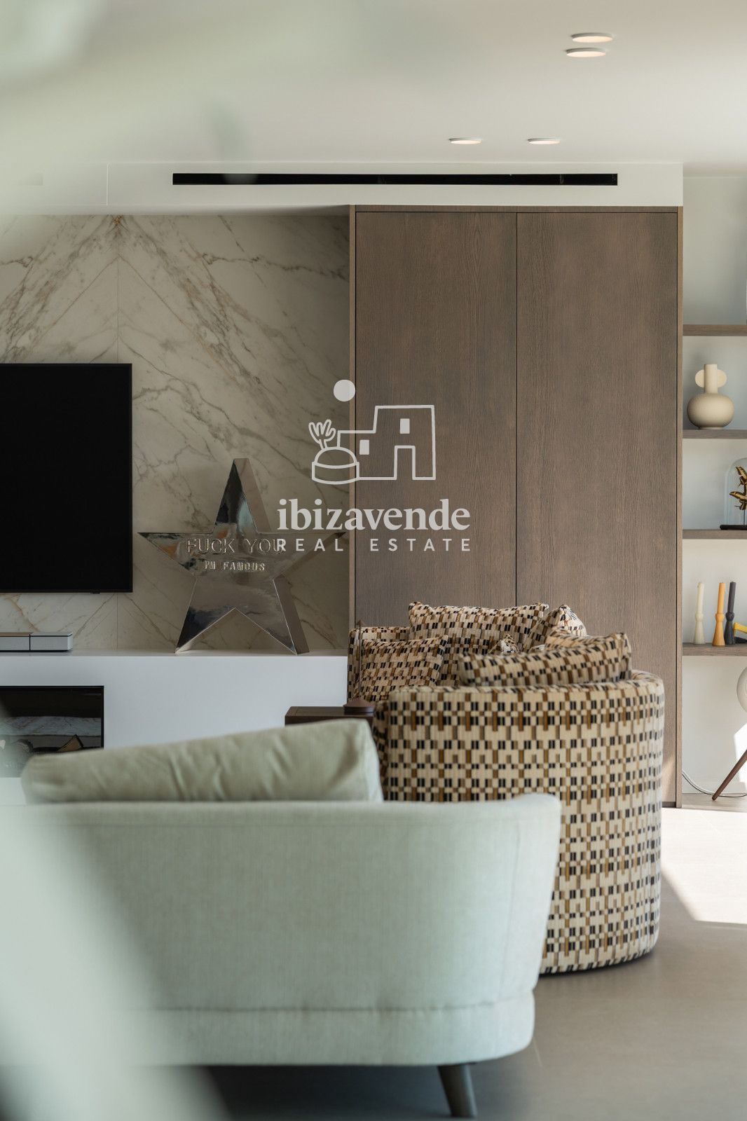 Mobilia Inmueble Image