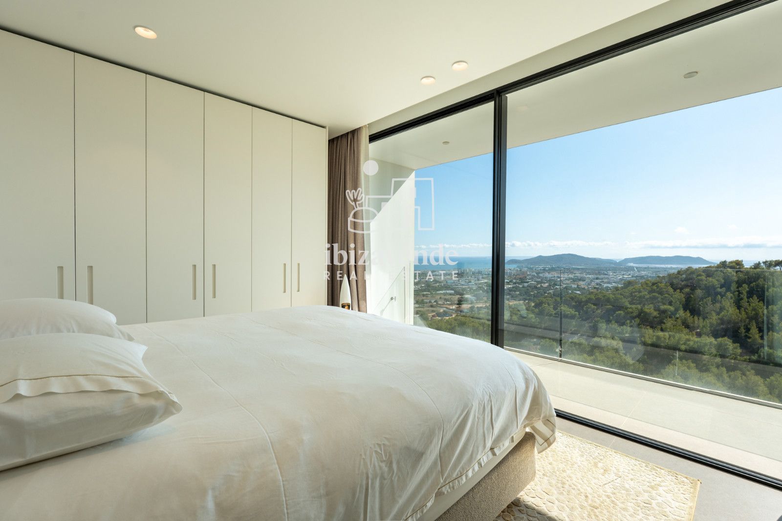 Mobilia Inmueble Image
