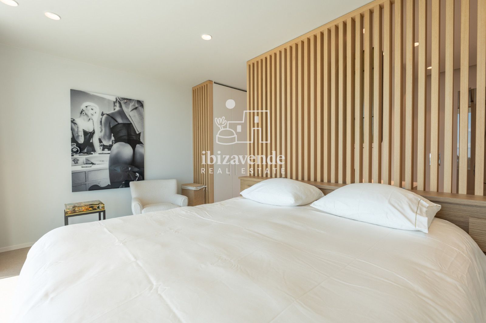 Mobilia Inmueble Image