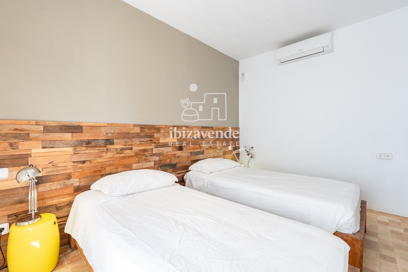 Mobilia Inmueble Image