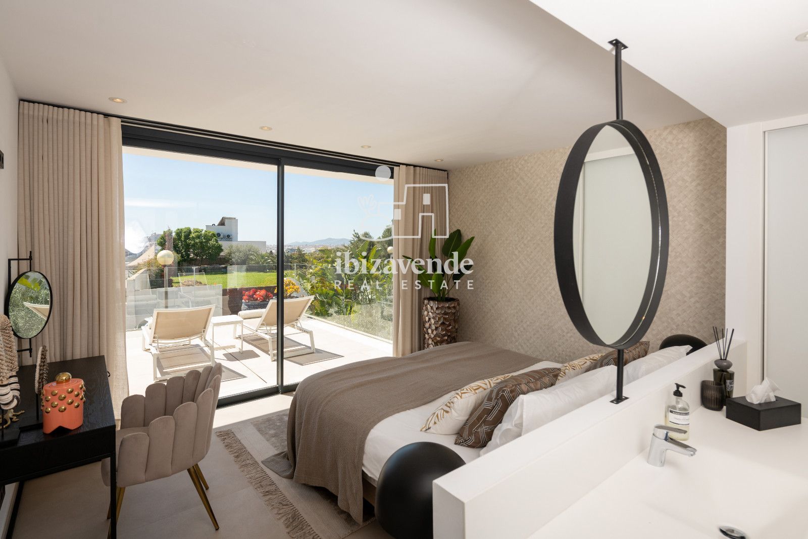Mobilia Inmueble Image