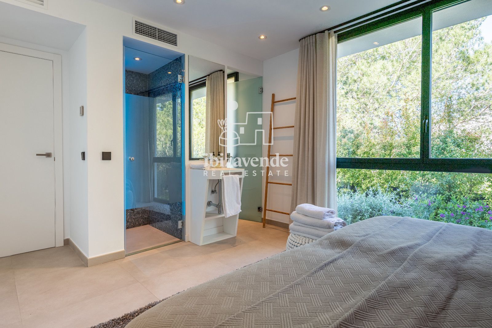 Mobilia Inmueble Image