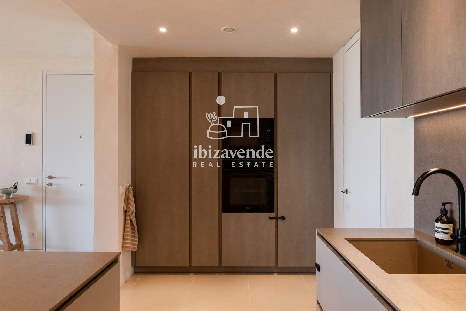 Mobilia Inmueble Image