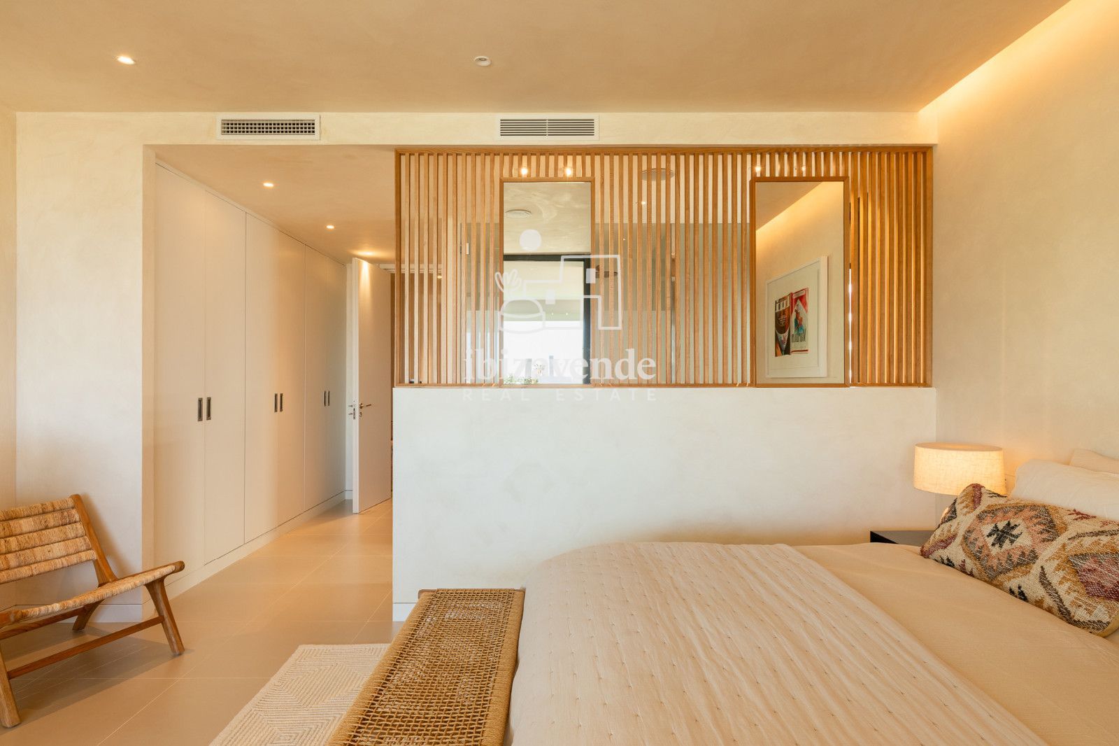 Mobilia Inmueble Image