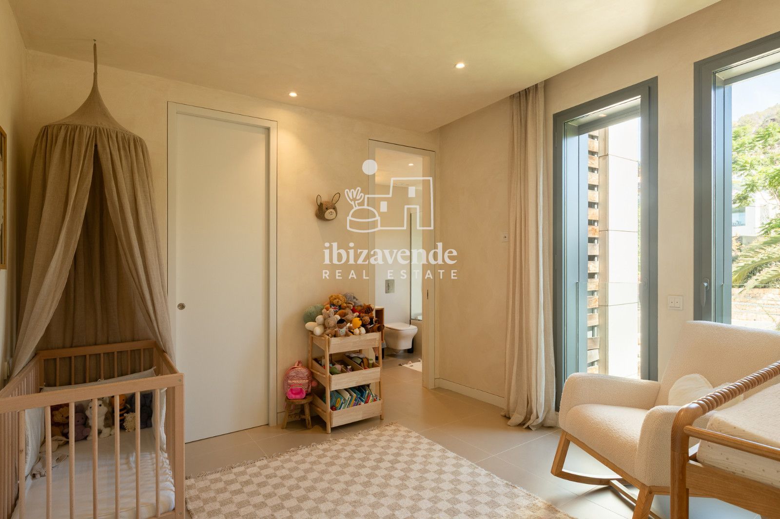 Mobilia Inmueble Image