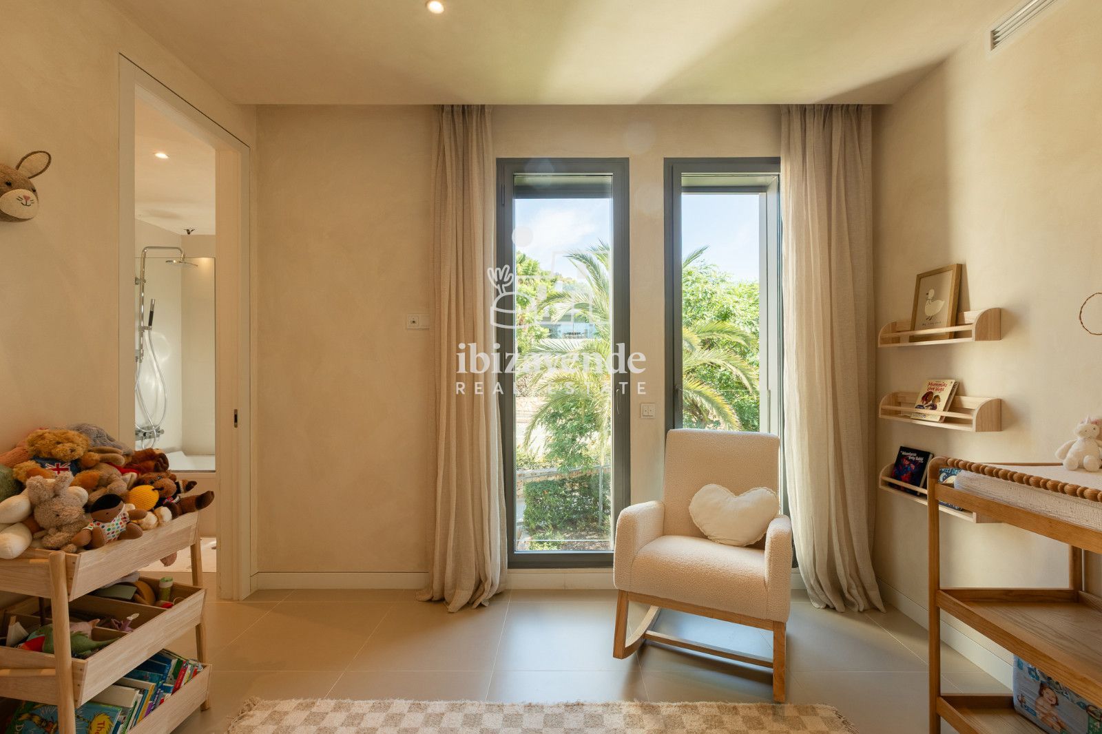Mobilia Inmueble Image