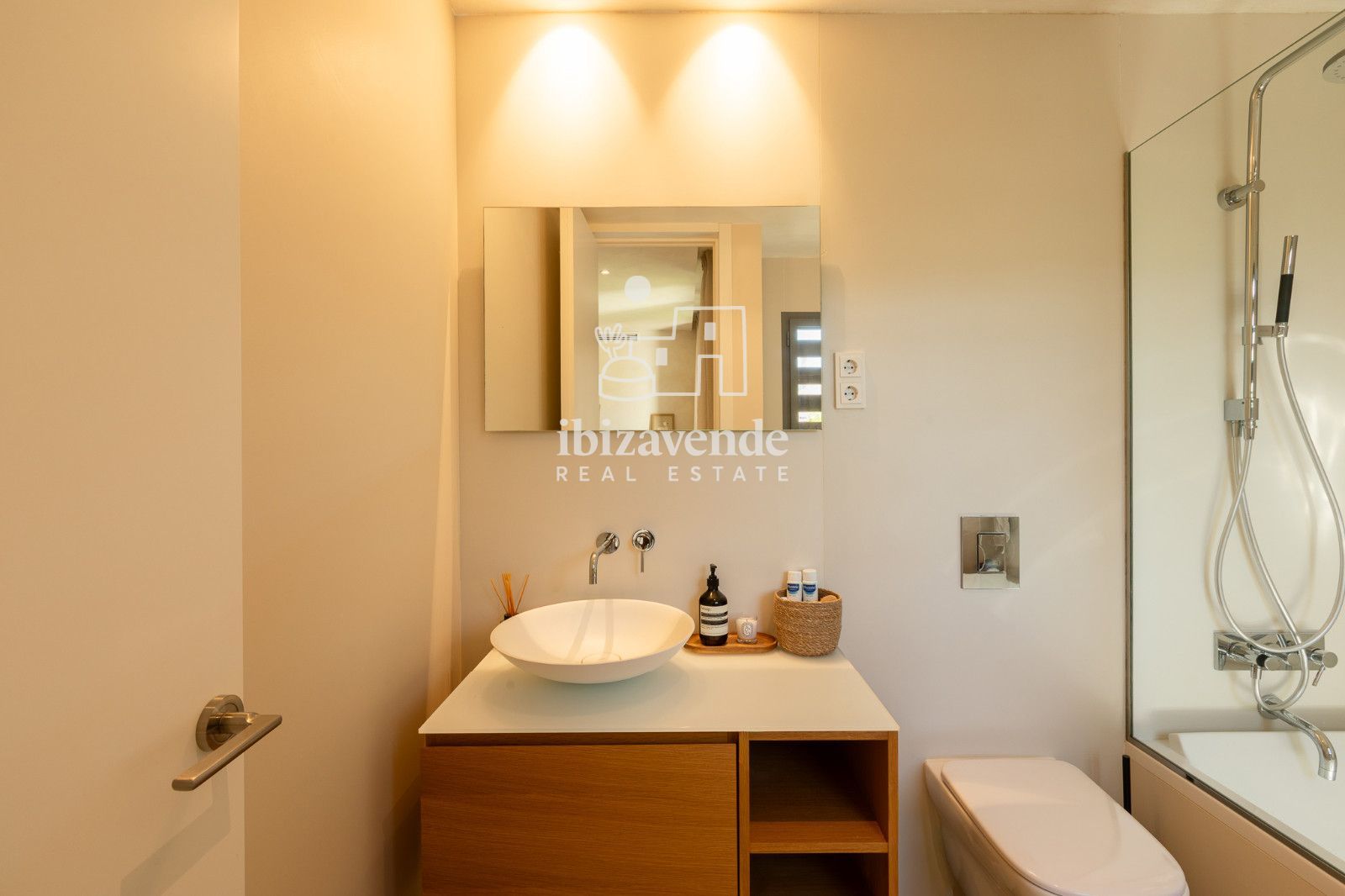 Mobilia Inmueble Image