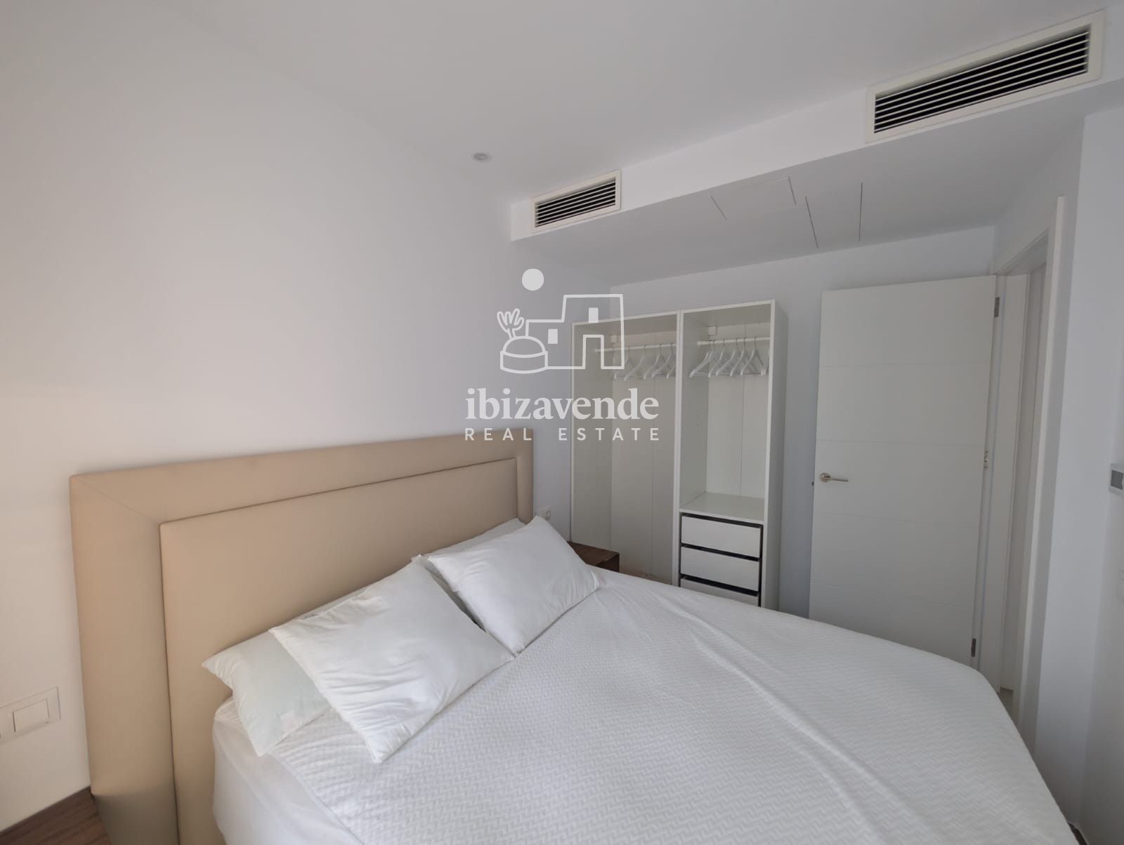 Mobilia Inmueble Image