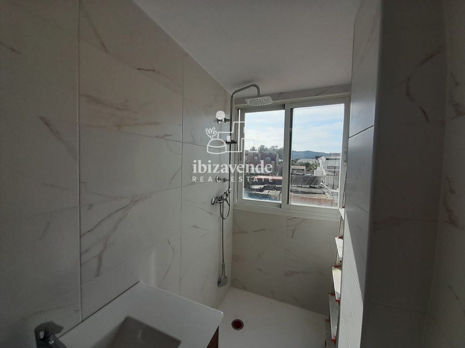 Mobilia Inmueble Image