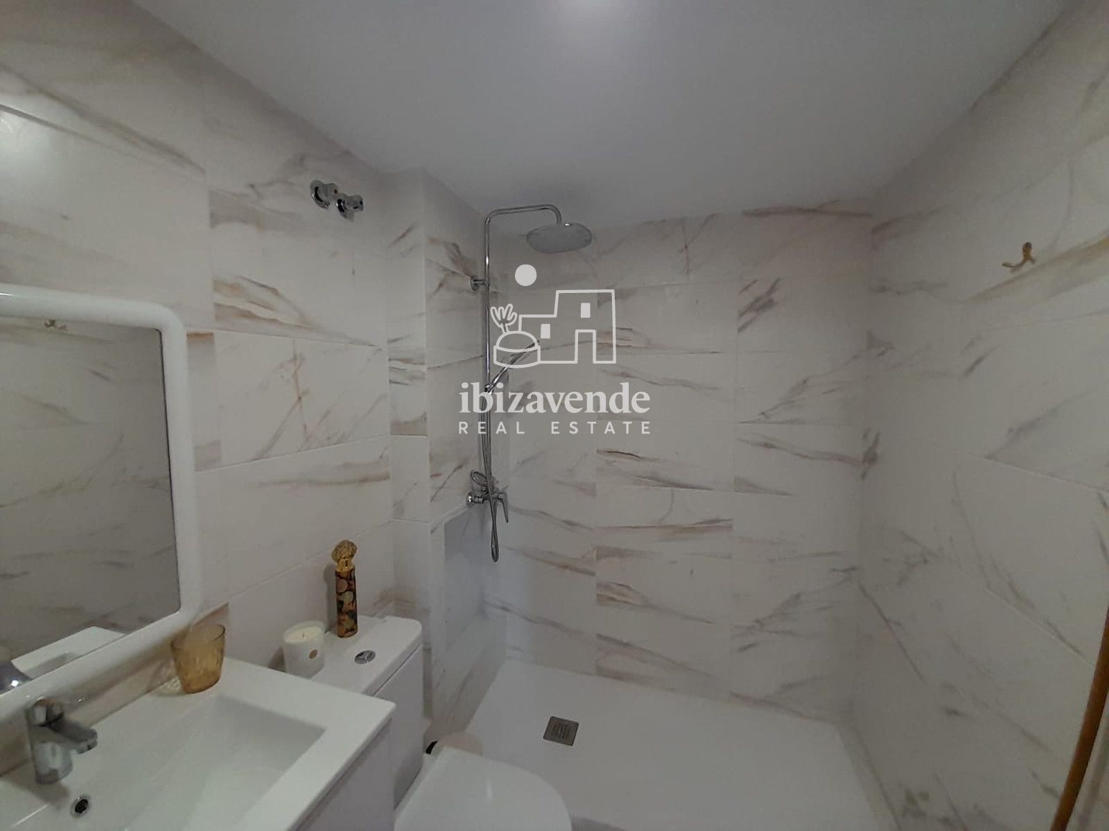 Mobilia Inmueble Image