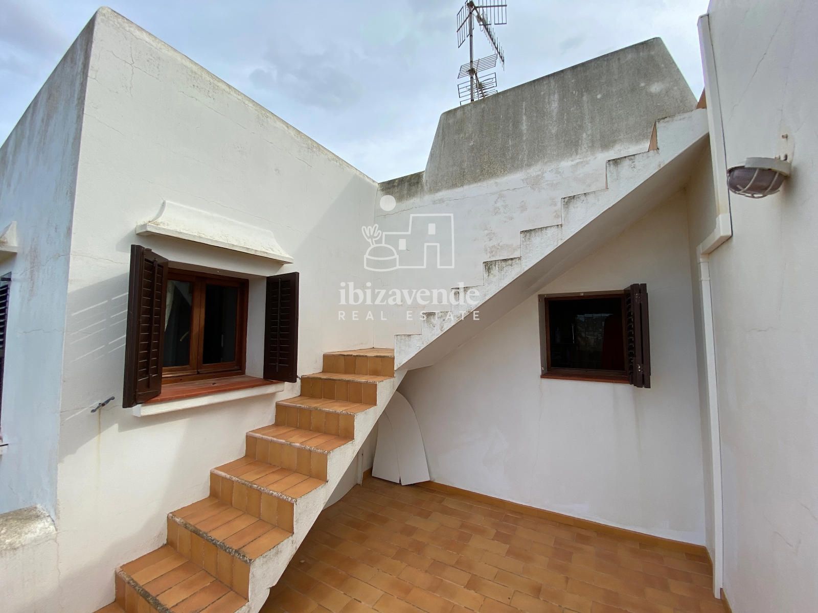 Mobilia Inmueble Image