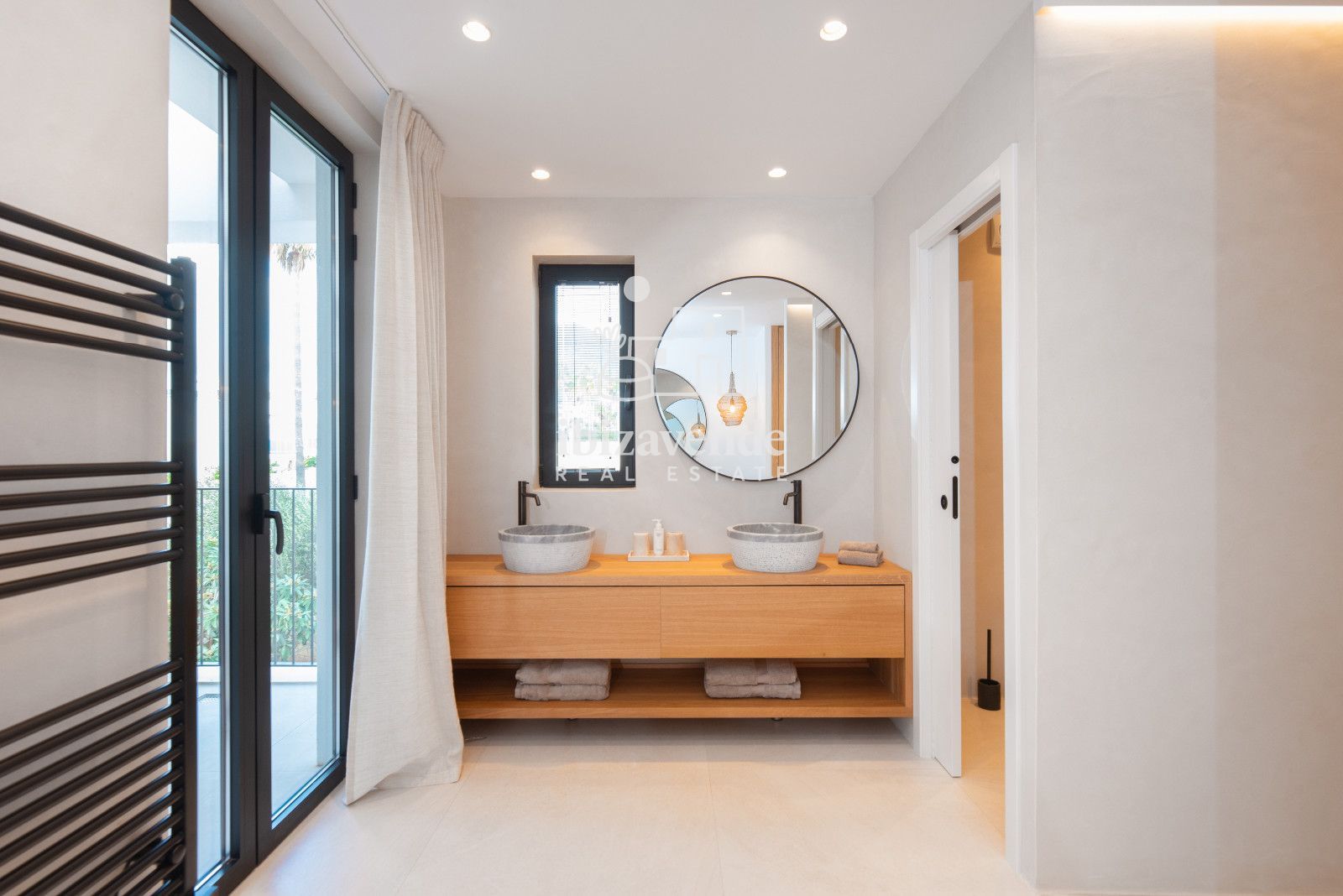 Mobilia Inmueble Image