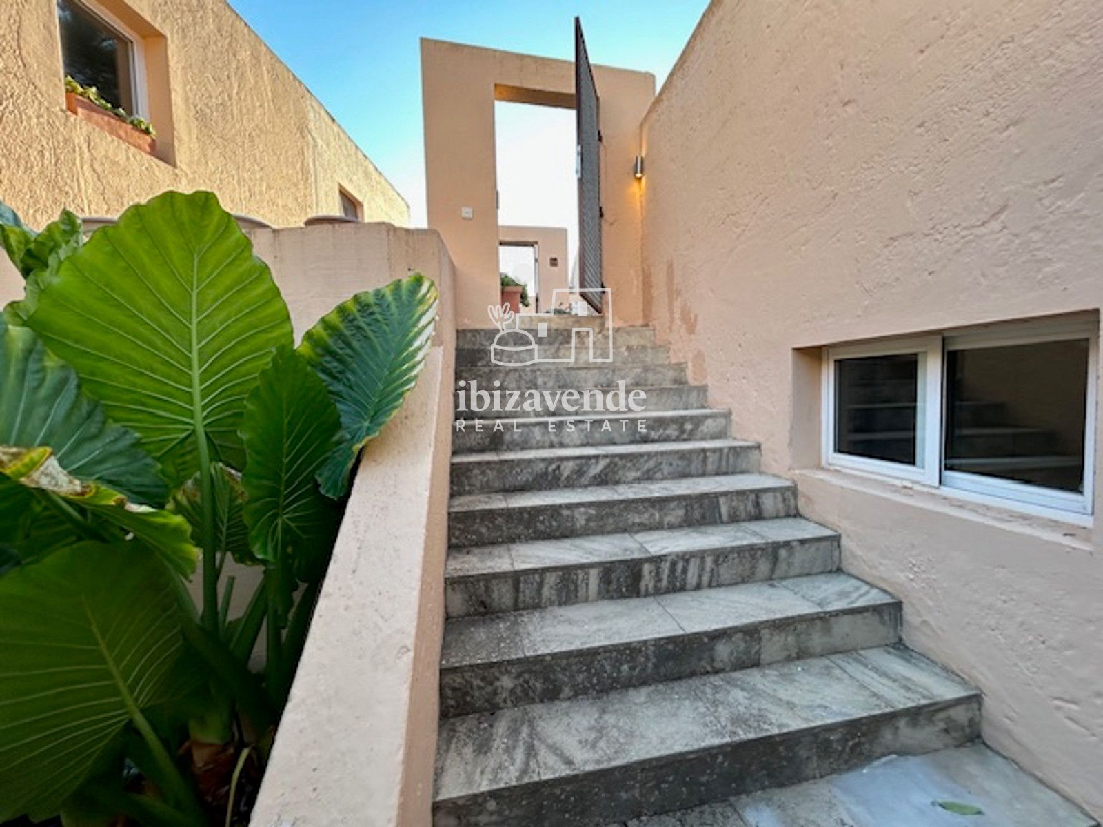 Mobilia Inmueble Image