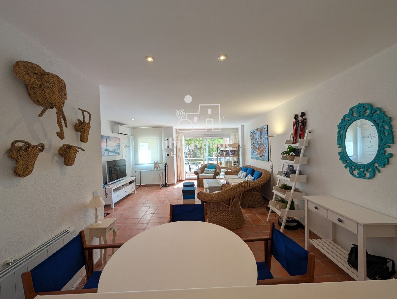 Mobilia Inmueble Image