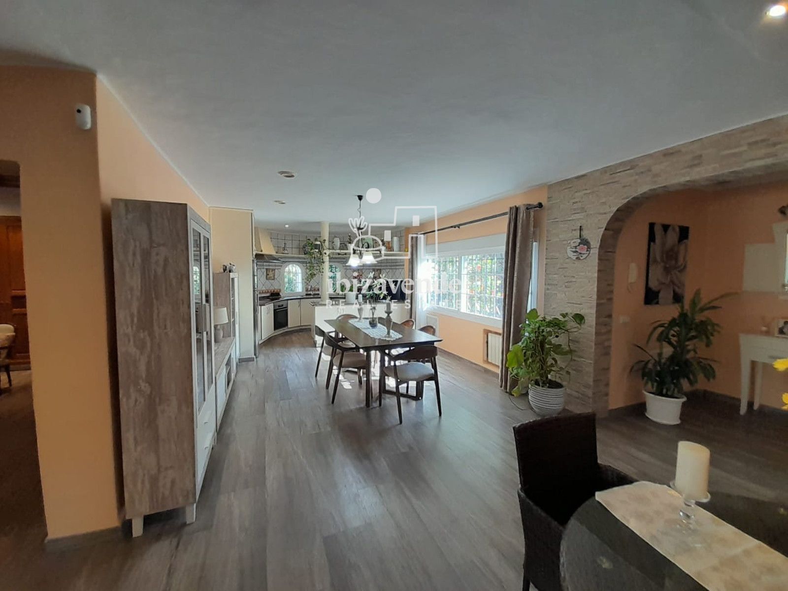 Mobilia Inmueble Image