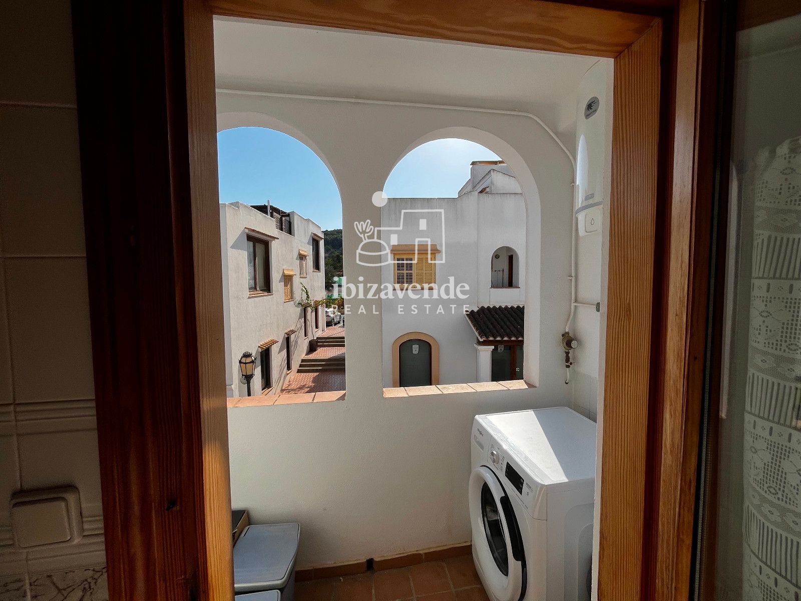 Mobilia Inmueble Image