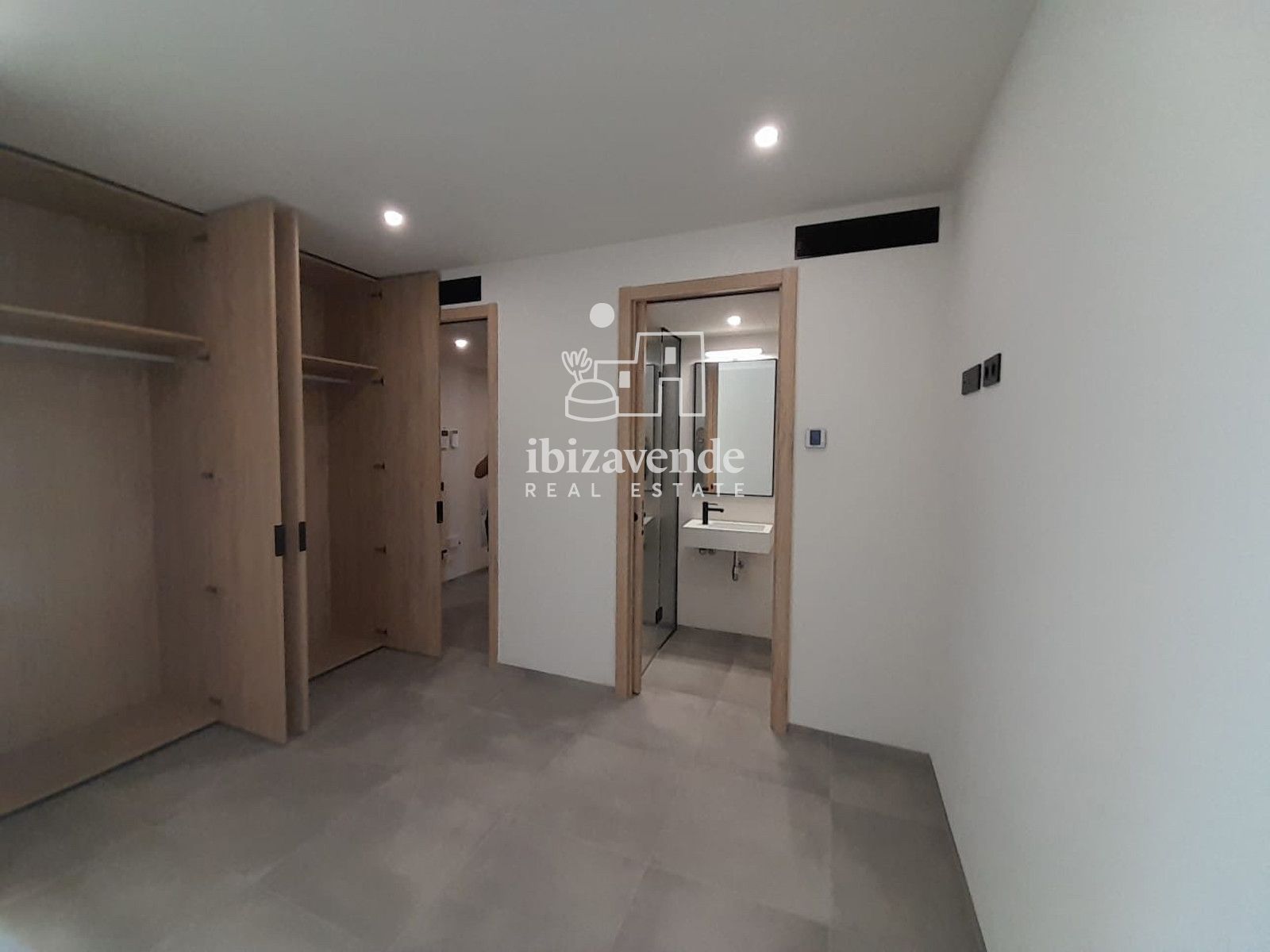 Mobilia Inmueble Image