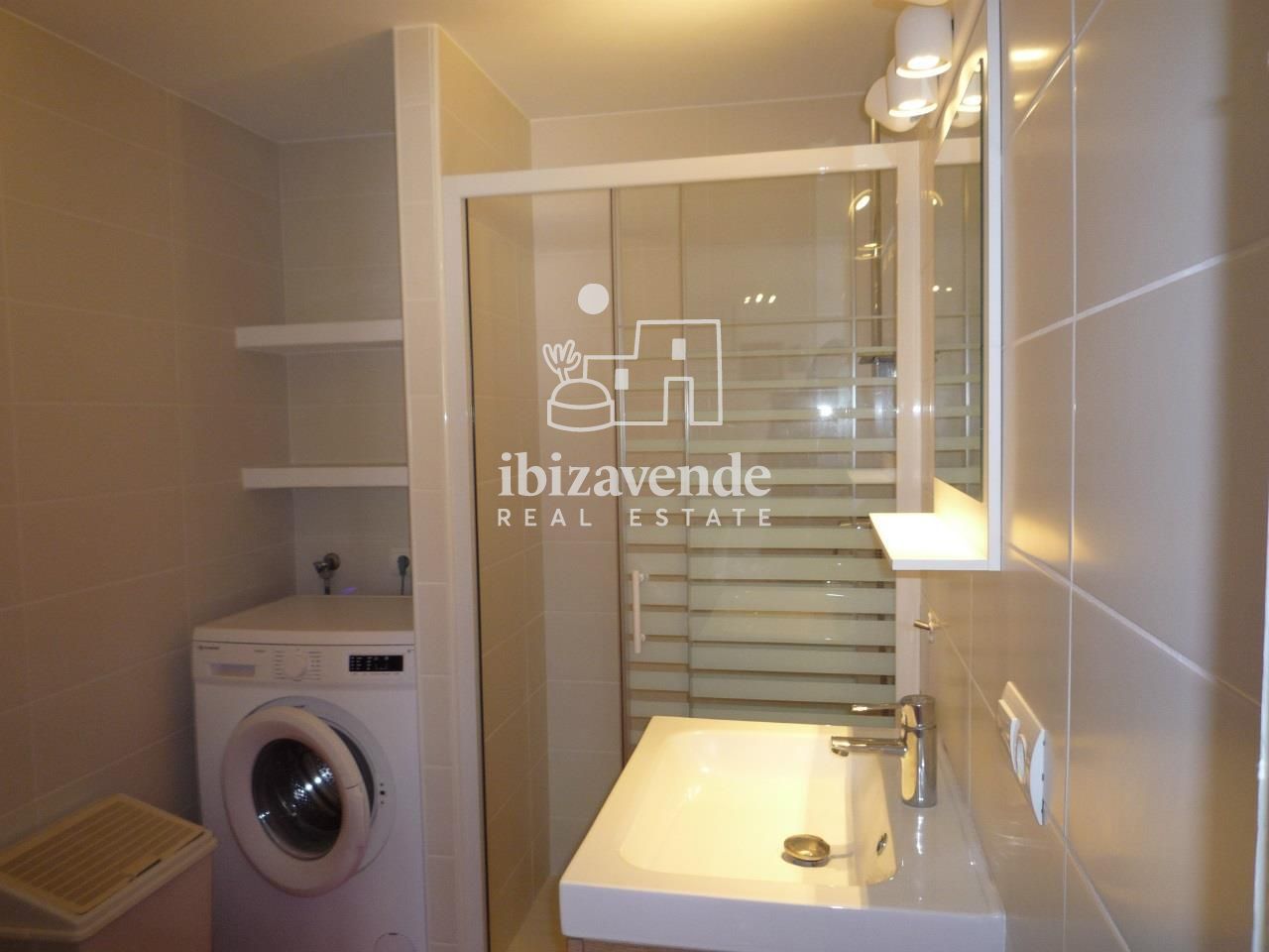 Mobilia Inmueble Image