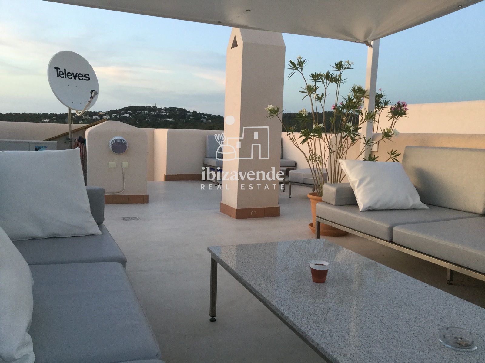 Mobilia Inmueble Image