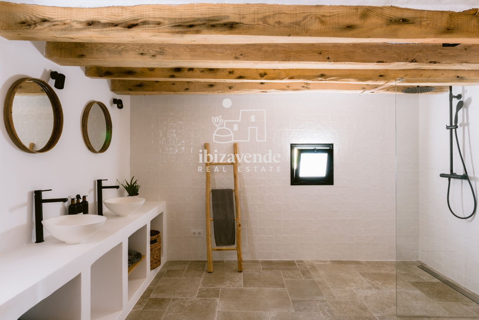 Mobilia Inmueble Image