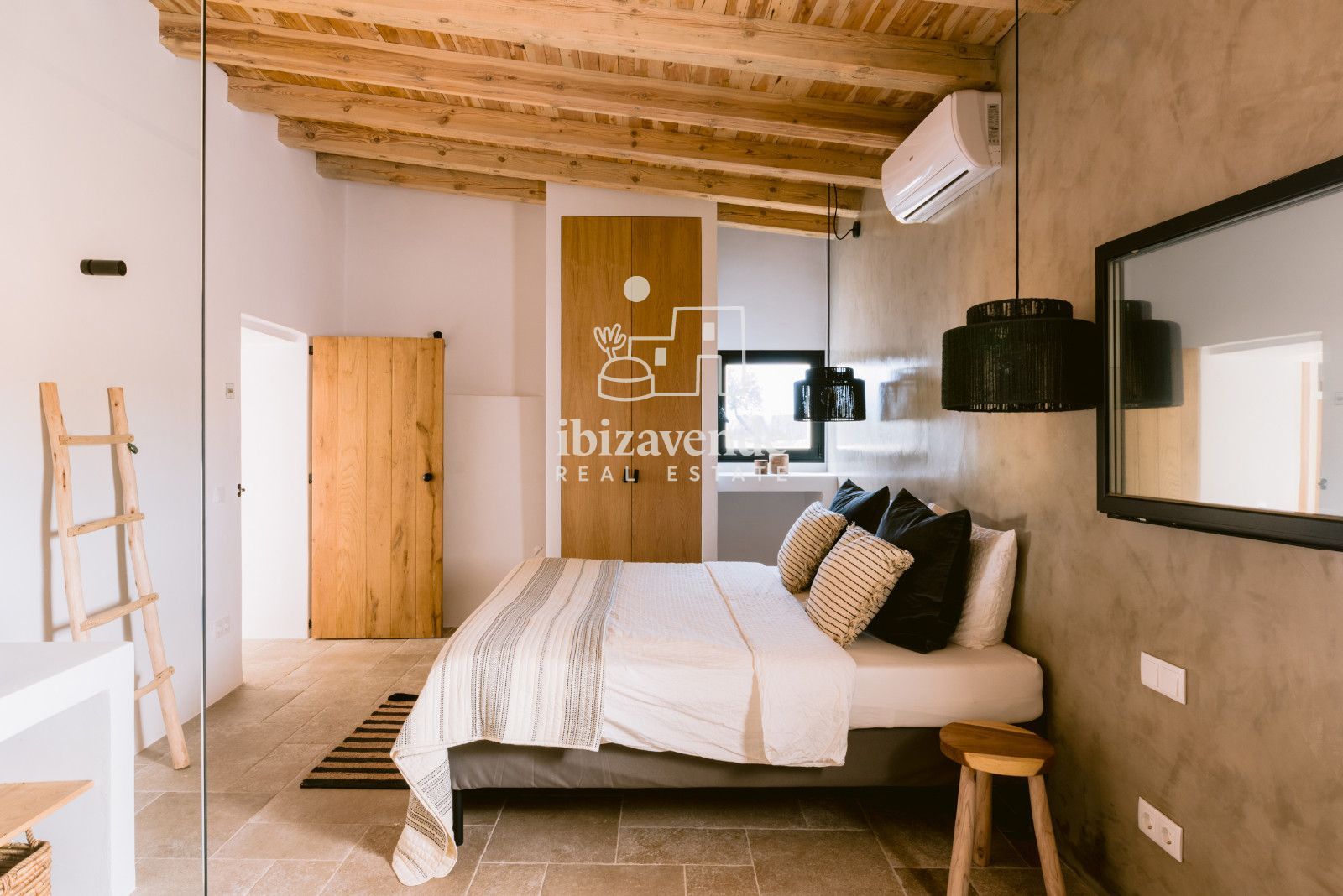 Mobilia Inmueble Image