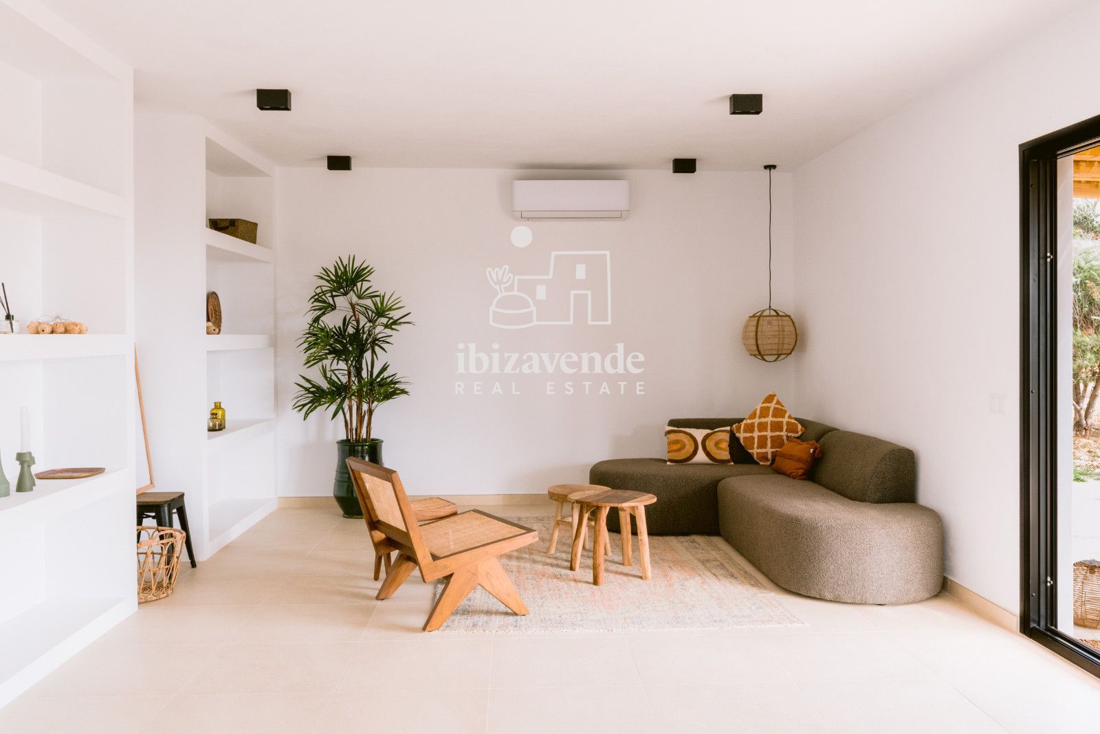 Mobilia Inmueble Image