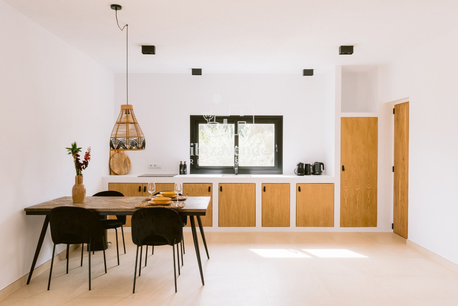 Mobilia Inmueble Image