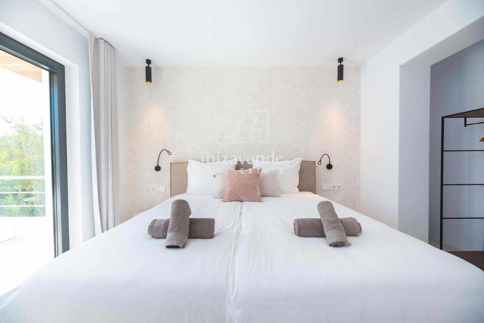 Mobilia Inmueble Image
