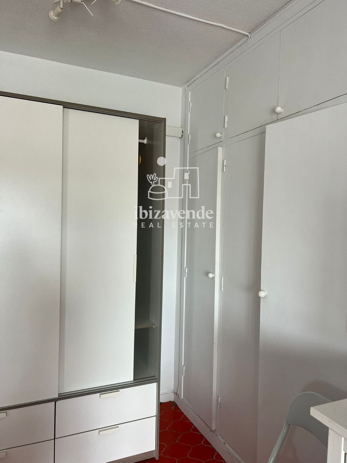 Mobilia Inmueble Image