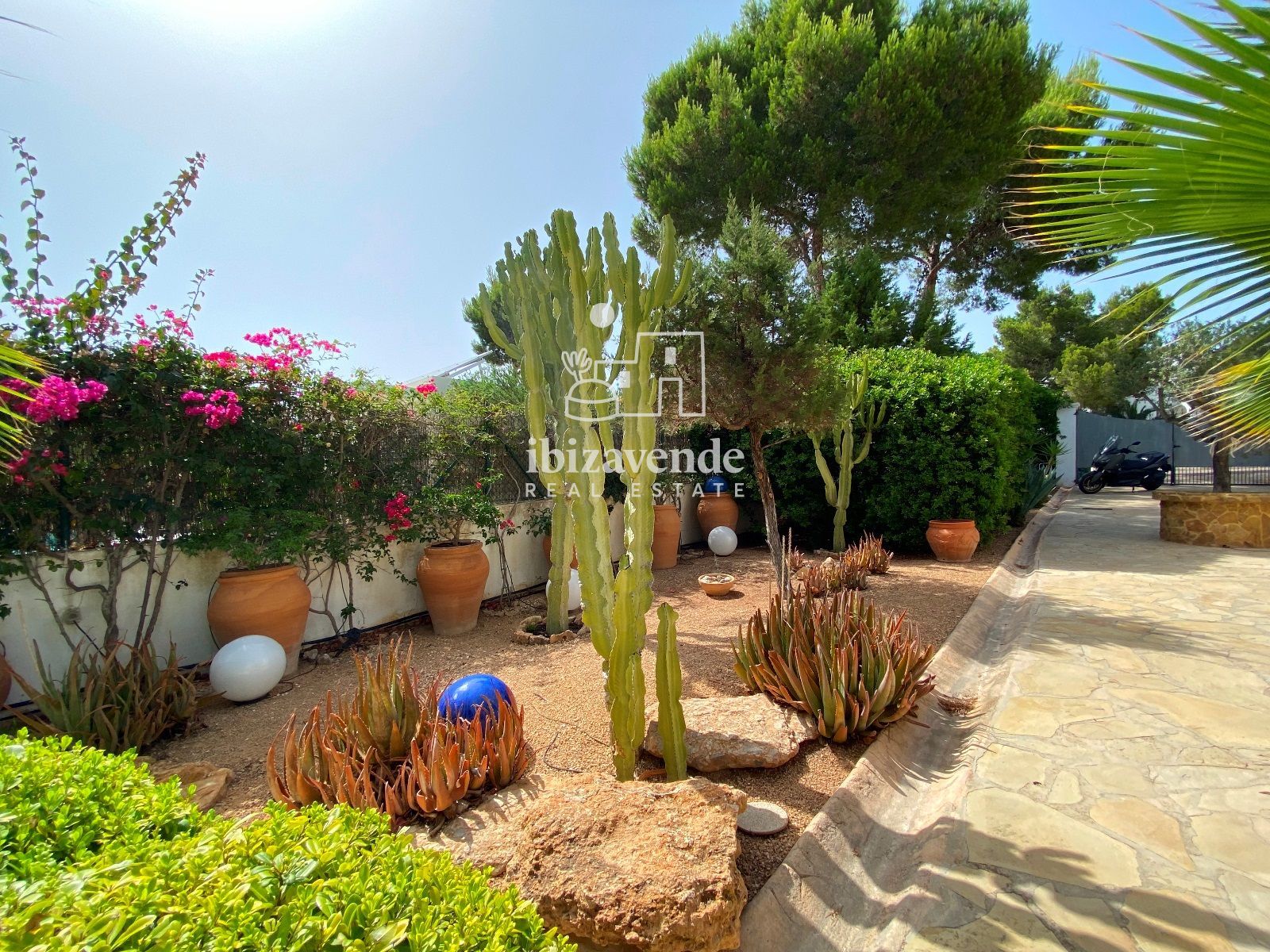 Mobilia Inmueble Image