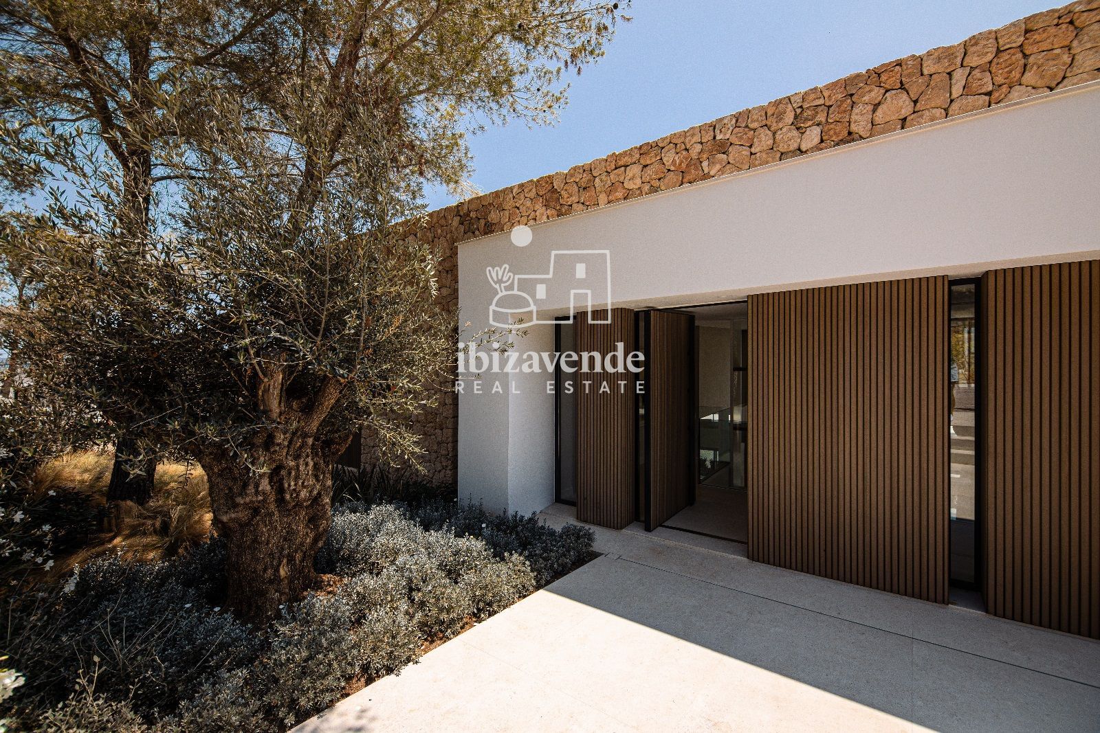 Mobilia Inmueble Image