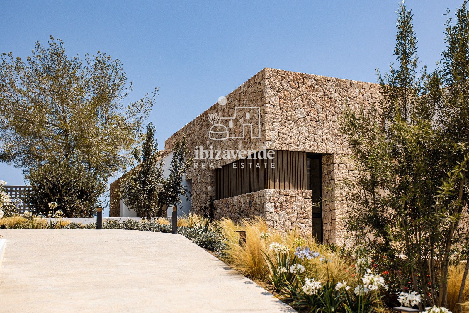 Mobilia Inmueble Image