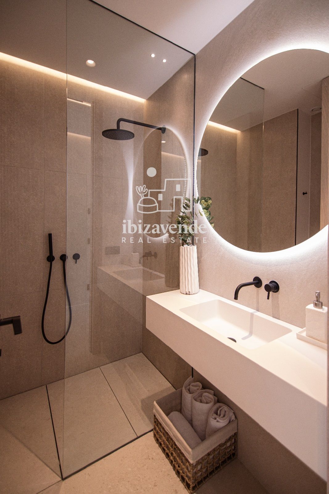 Mobilia Inmueble Image