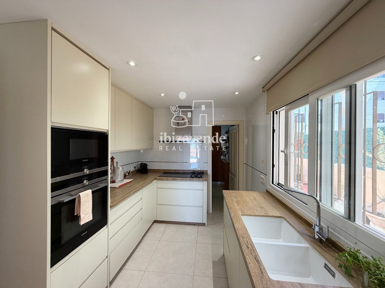 Mobilia Inmueble Image