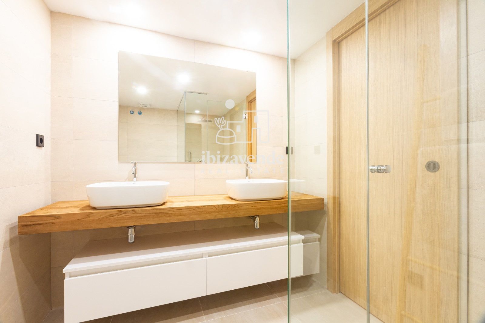 Mobilia Inmueble Image