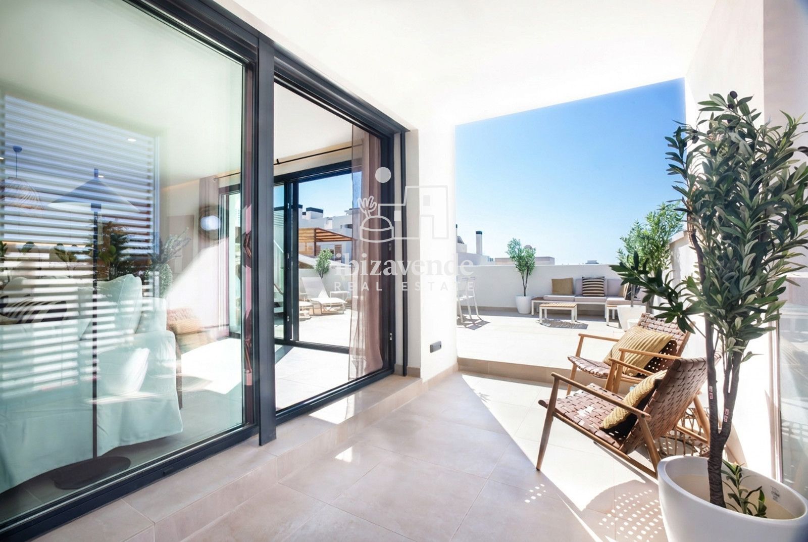 Mobilia Inmueble Image