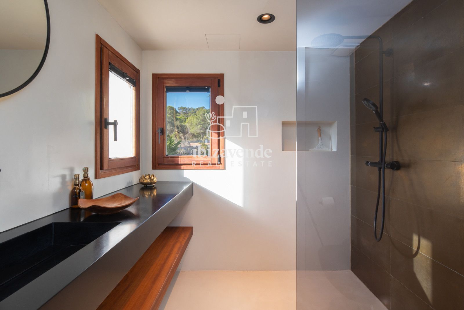 Mobilia Inmueble Image